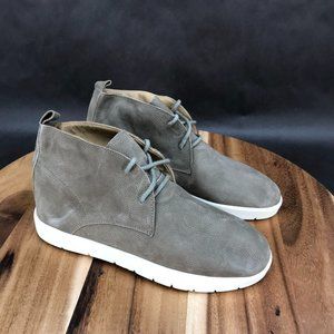 Lucky Brand Beige Leather Chukka Sneakers Shoes Lace Up Womens Size 6